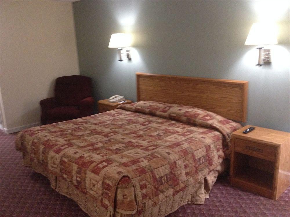 Rodeway Inn Groton Kültér fotó