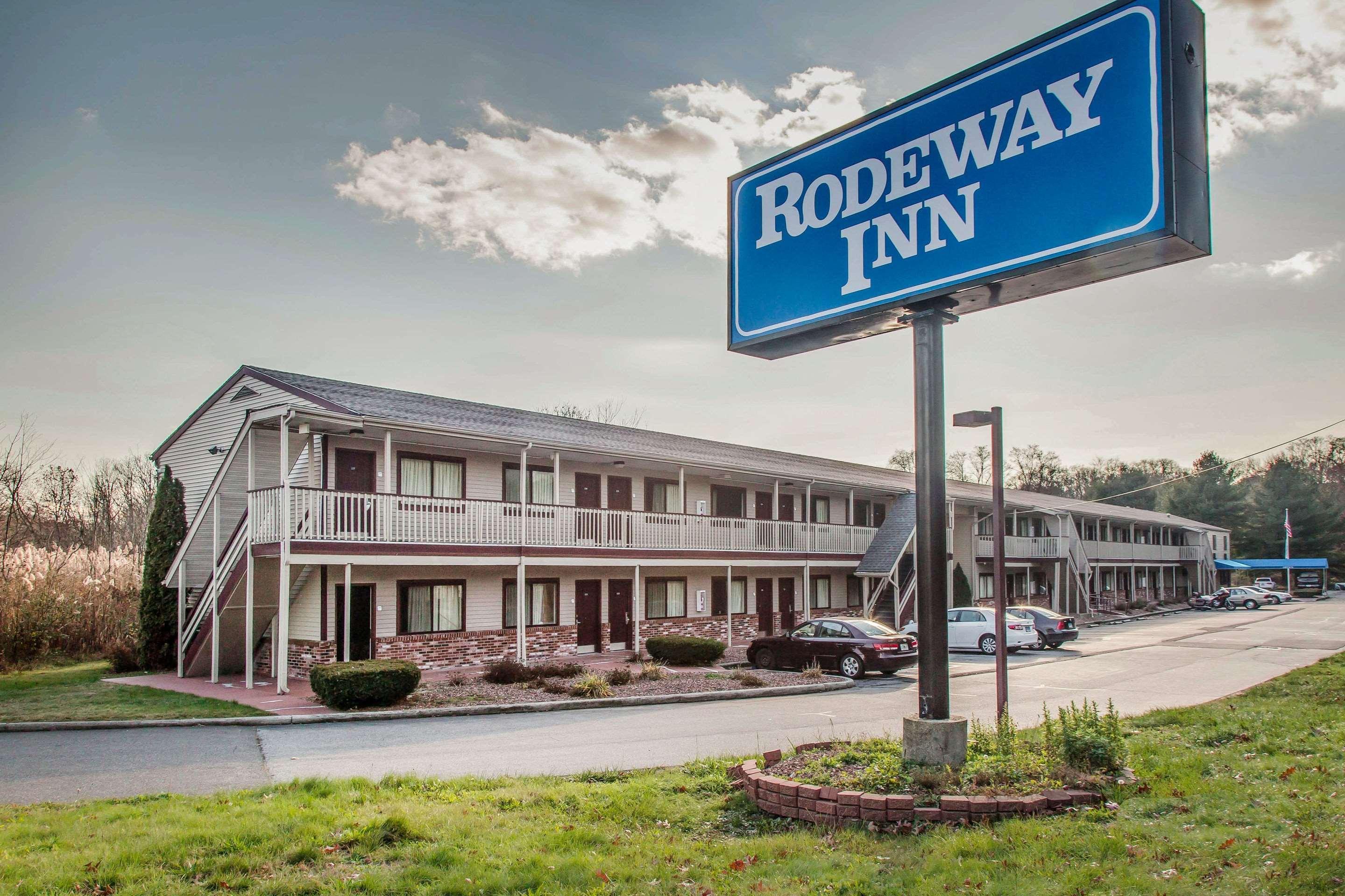 Rodeway Inn Groton Kültér fotó