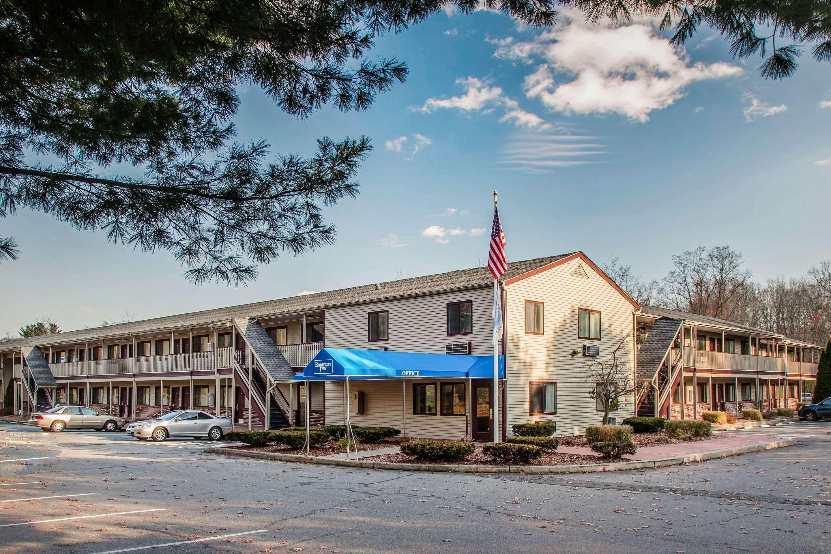 Rodeway Inn Groton Kültér fotó